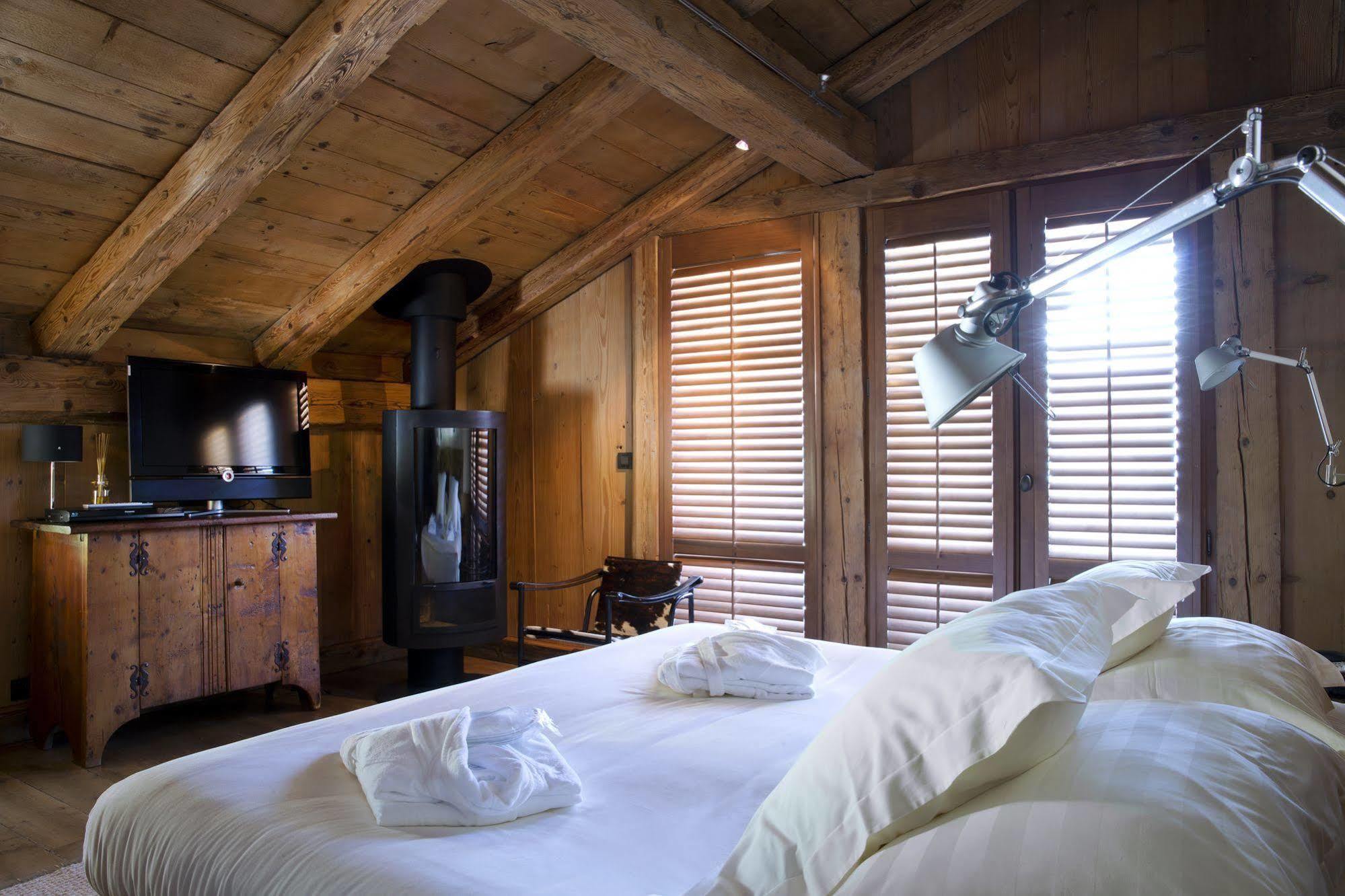 Hotel Les Servages D'Armelle レ・キャローズ・ダラッシュ エクステリア 写真